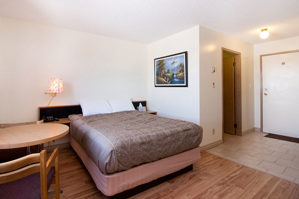 Horizon Motel Saint Albert Exterior photo